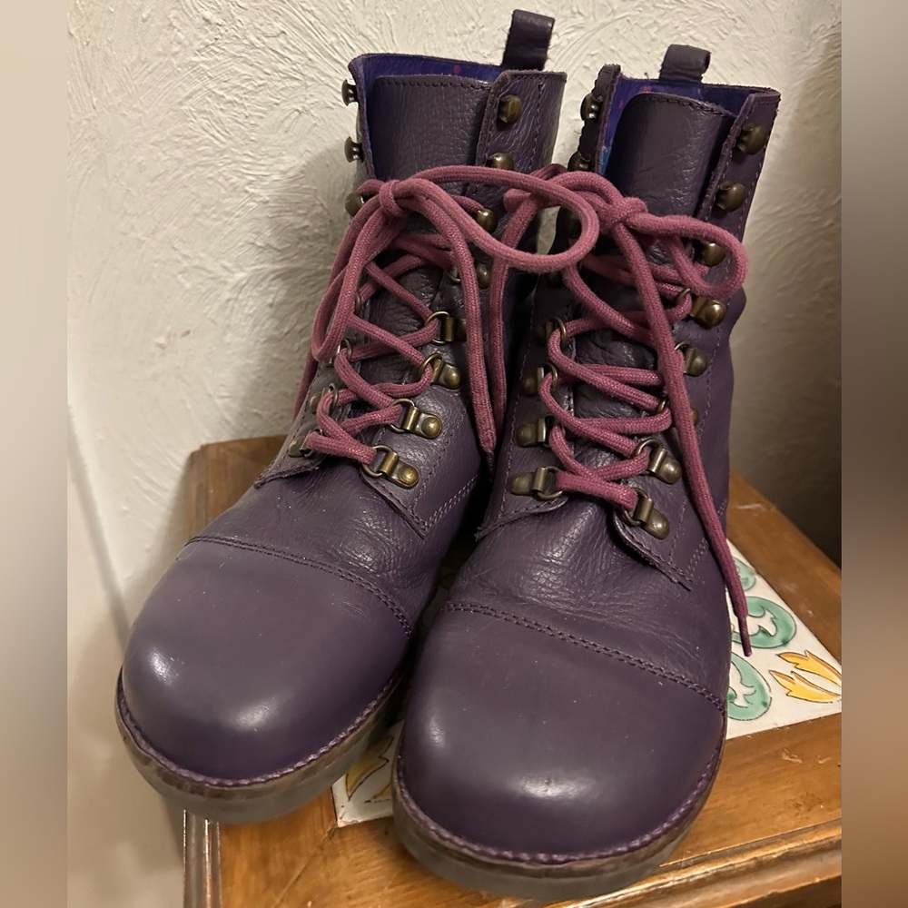 Gudrun Sjoden Size 40 Deep Purple Ankle Boots